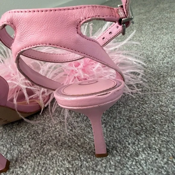 Ganni Pink Feathered Sandals - Picture 4 of 7